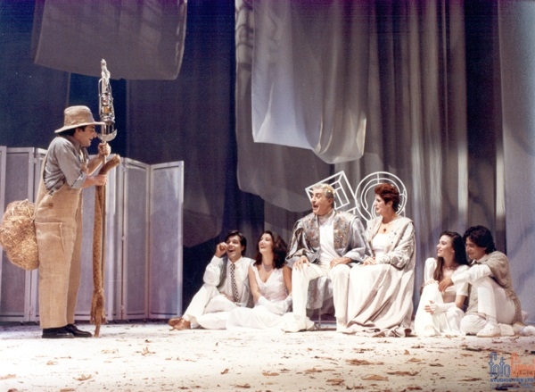 ΟΝΕΙΡΟ ΘΕΡΙΝΗΣ ΝΥΚΤΟΣ 