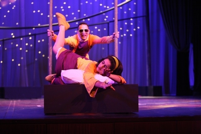 ΟΙ ΤΡΕΙΣ ΠΡΙΓΚΙΠΙΣΣΕΣ ΠΟΥ ΧΟΡΕΥΑΝ… ΚΑΙ ΤΡΑΓΟΥΔΟΥΣΑΝ 