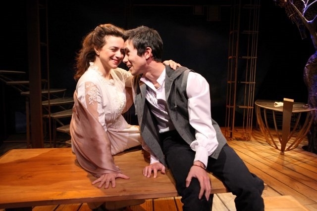 …ΜΕ ΤΗ ΣΙΩΠΗ 